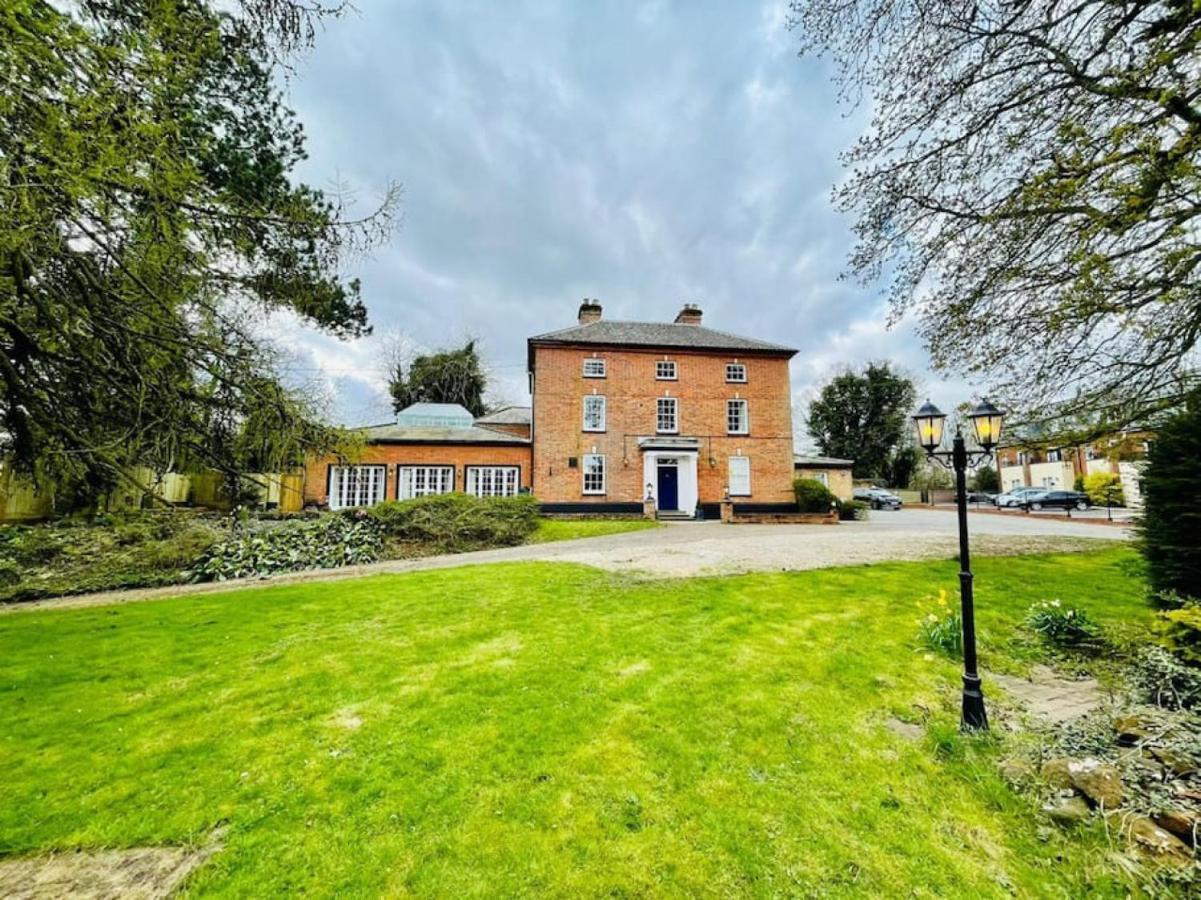 Lydney House Swaffham Sleeps 22 Vila Exterior foto