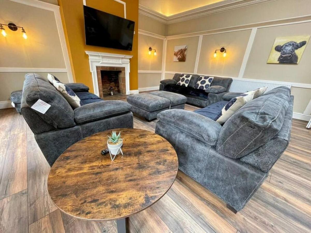 Lydney House Swaffham Sleeps 22 Vila Exterior foto